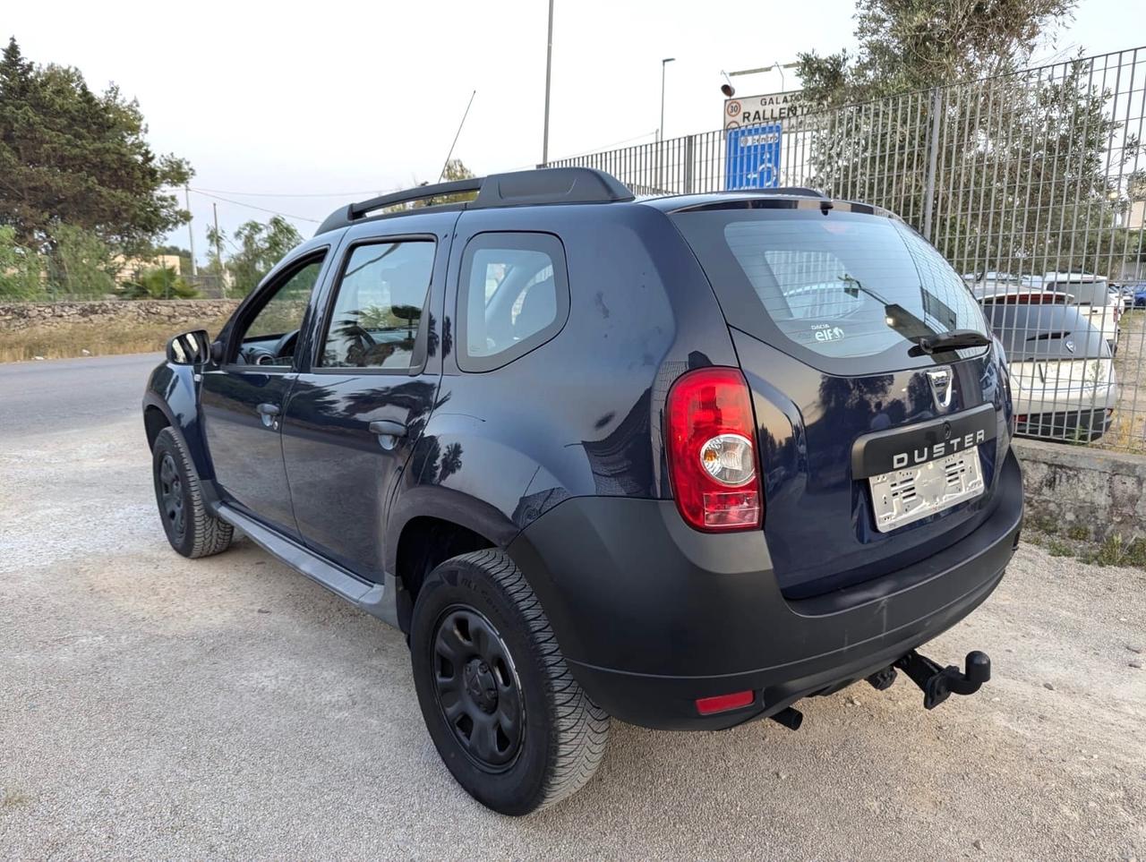 Dacia Duster 1.6 110CV 4x2-2014