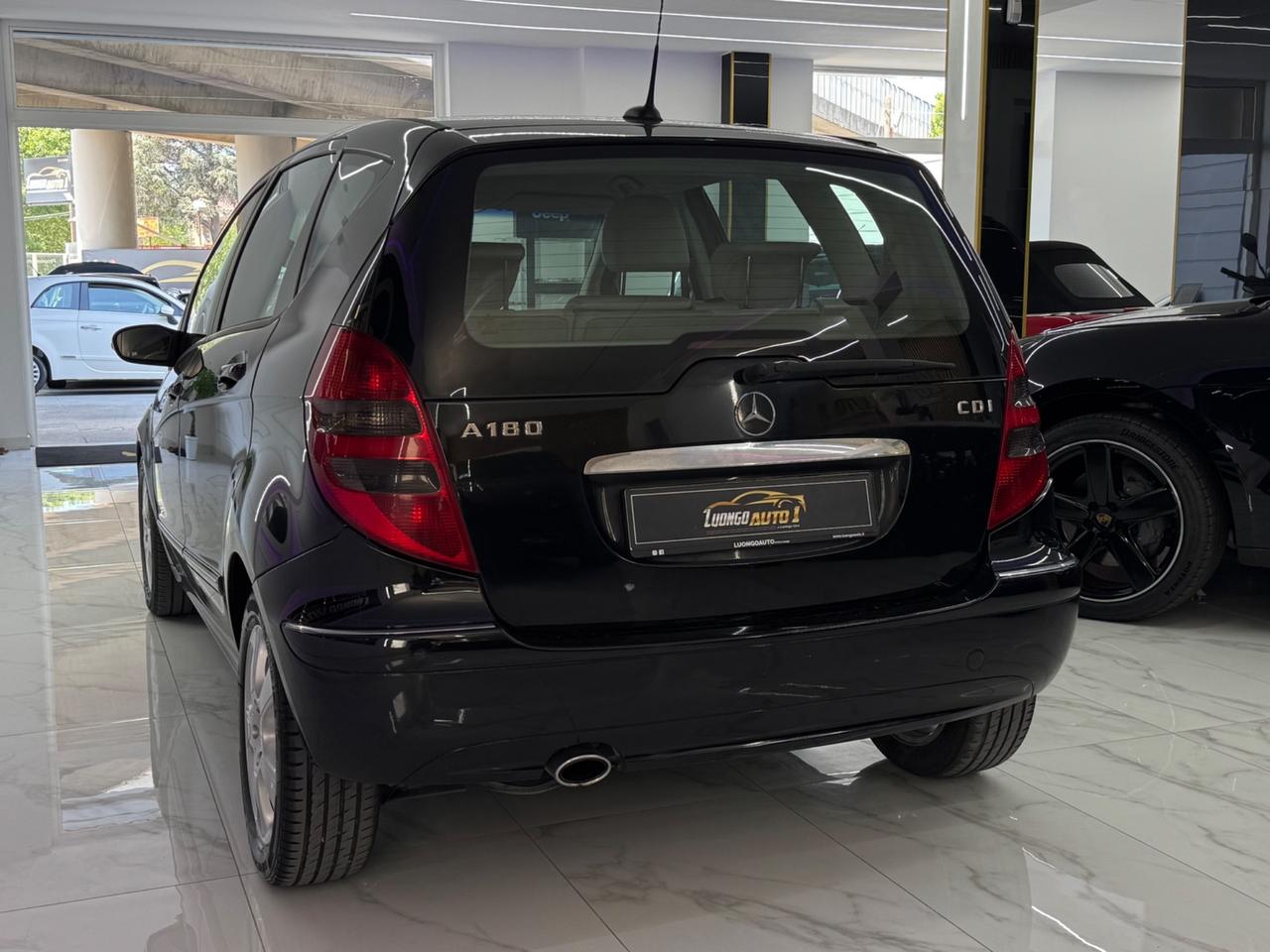 Mercedes-benz Classe A 180D AVANTGARDE Aut.