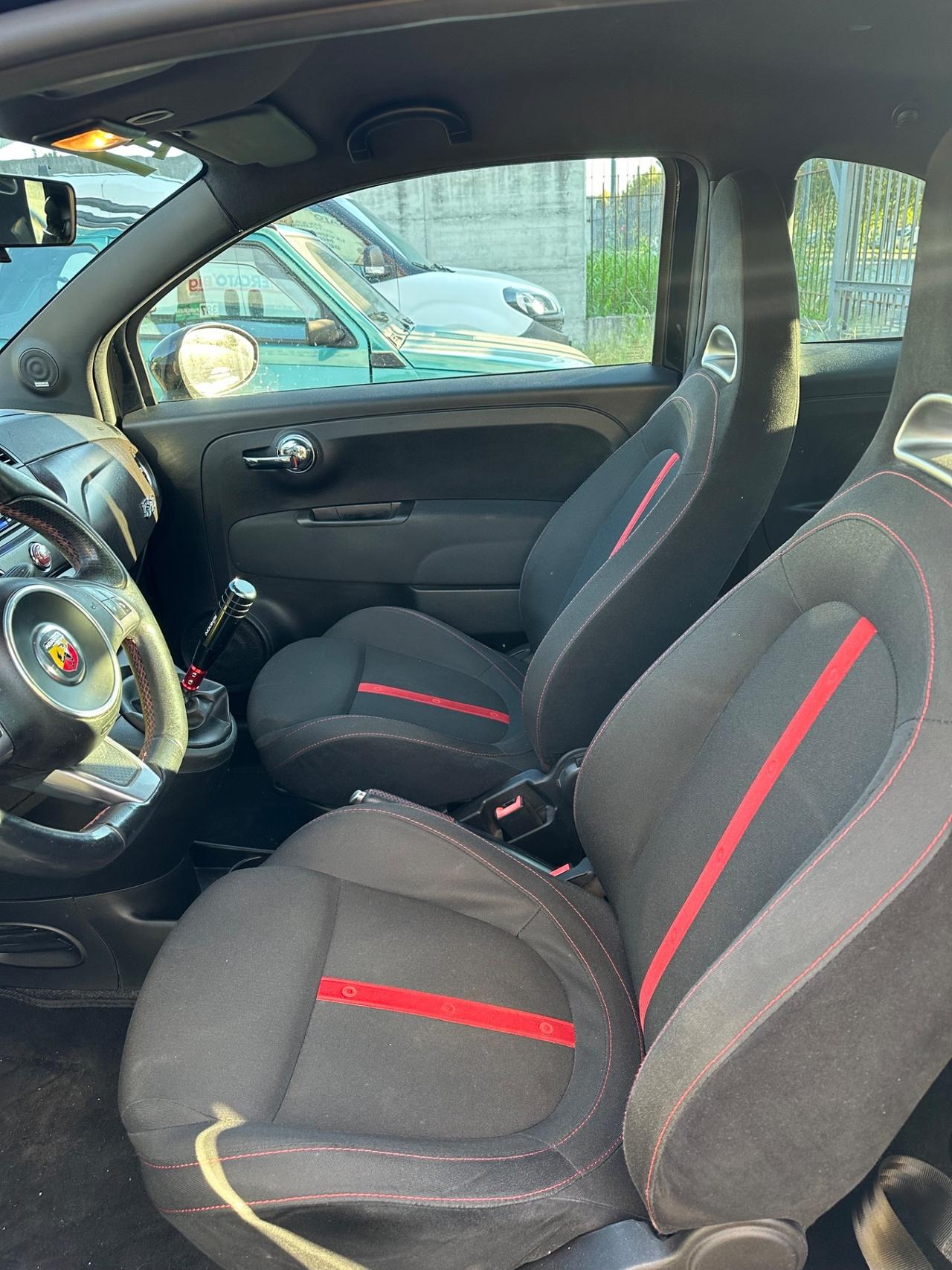 Abarth 500 1.4 Turbo T-Jet 250cv pari al nuovo