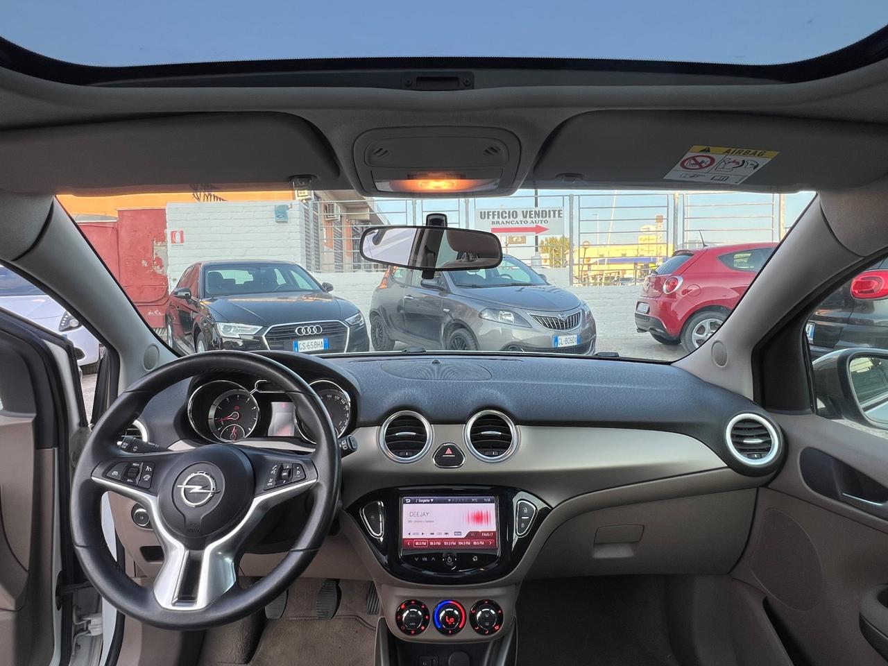 Opel Adam 1.4 87 CV Glam GPL