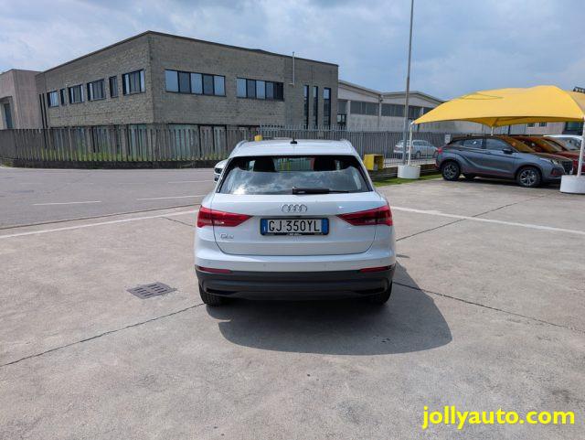 AUDI Q3 35 TDI S tronic Business