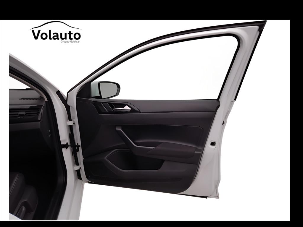 VOLKSWAGEN Polo VI 2022 - Polo 1.0 tsi Life 95cv