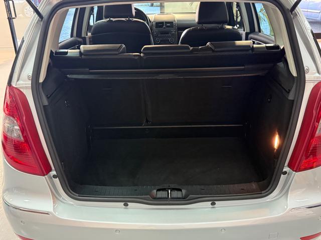MERCEDES-BENZ A 160 AUTOMATIC*OK NEOPATENTATI*XENON*FINANZIABILE