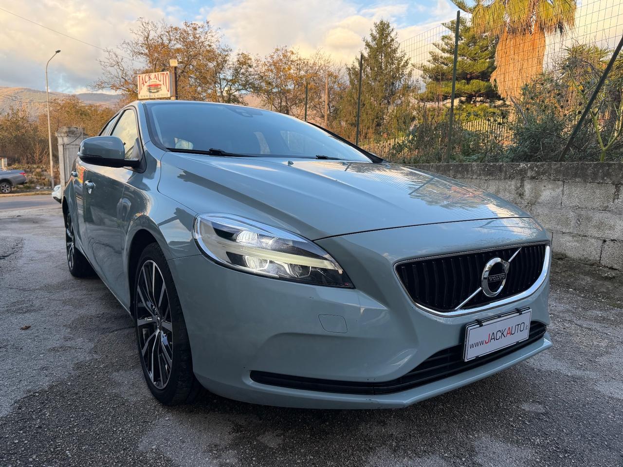 Volvo V40 D3 R-design Kinetic UNICO PROPRIETARIO