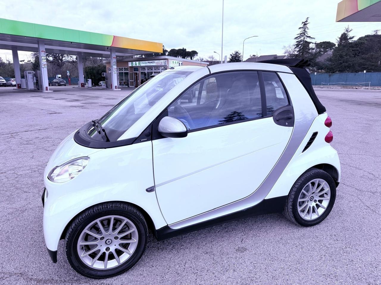 Smart ForTwo 1000 52 kW MHD cabrio passion