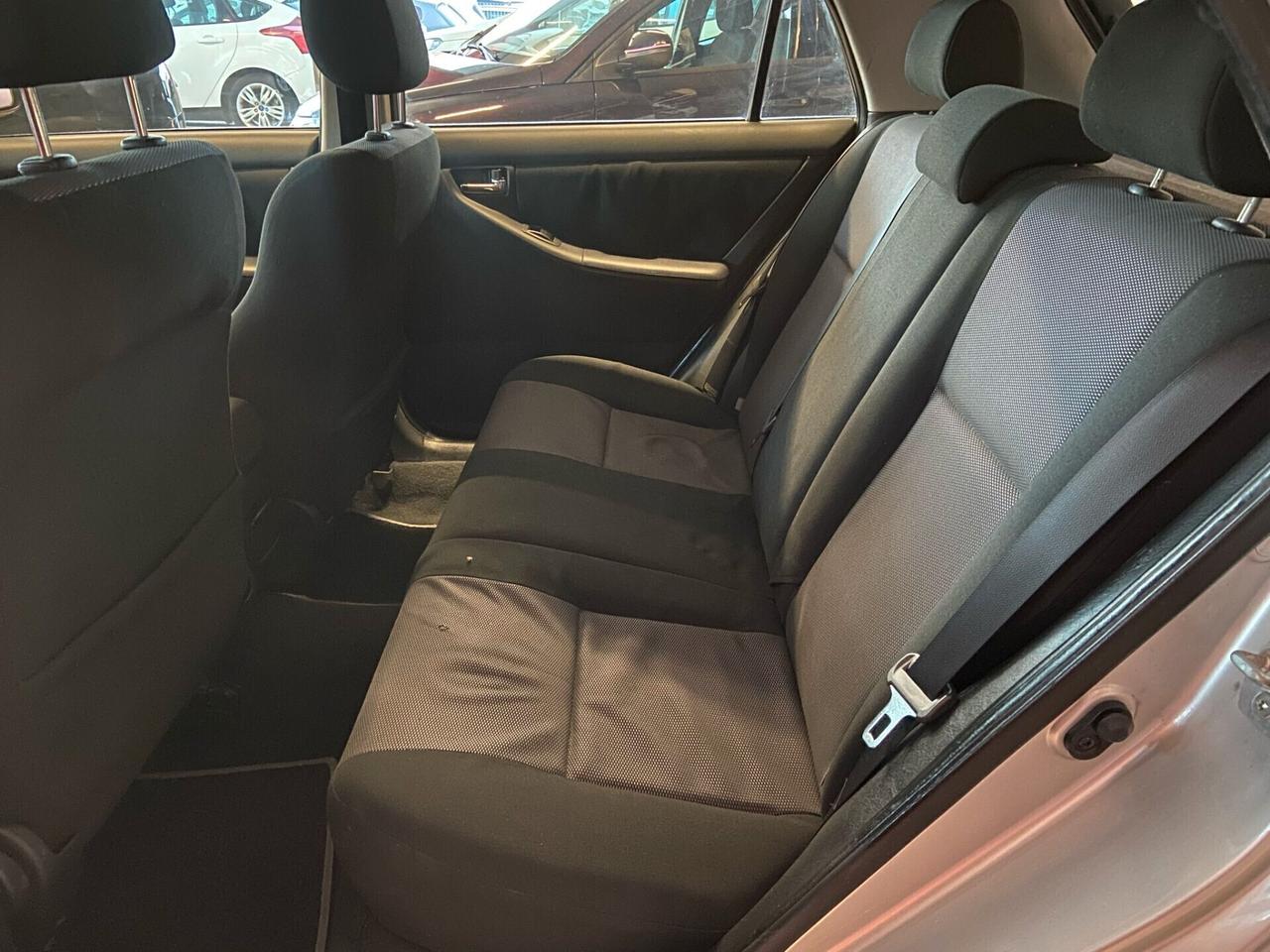 Toyota Corolla 1.4 DIESEL CAMBIO AUTOMATICO