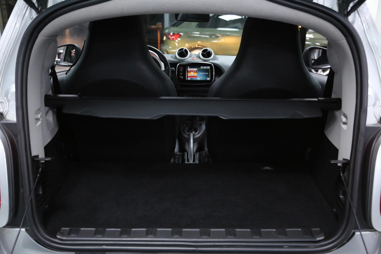 Smart fortwo 1.0 70 cv twinamic Passion