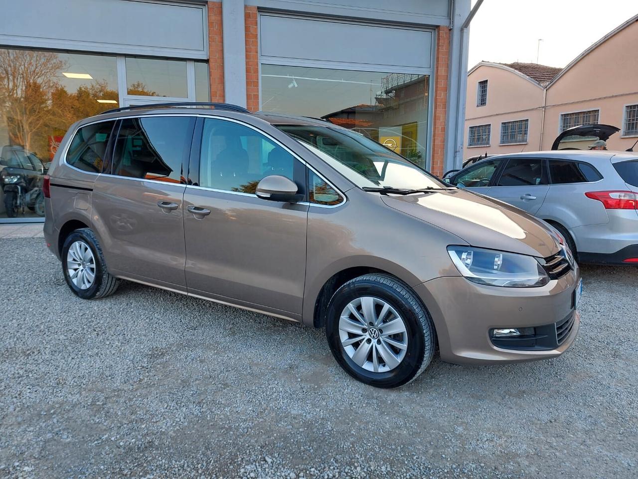 Volkswagen Sharan 2.0 TDI 150 CV SCR DSG Business BlueMotion Technology