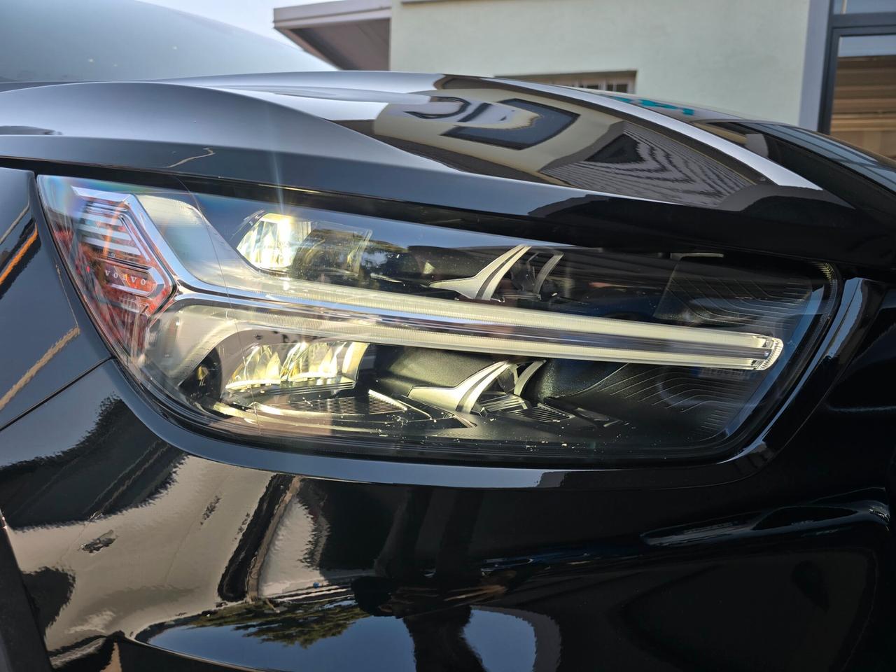 Volvo XC40 T5 Phev R-design AUT.+CAMERA 360°/SERVICE VOLVO