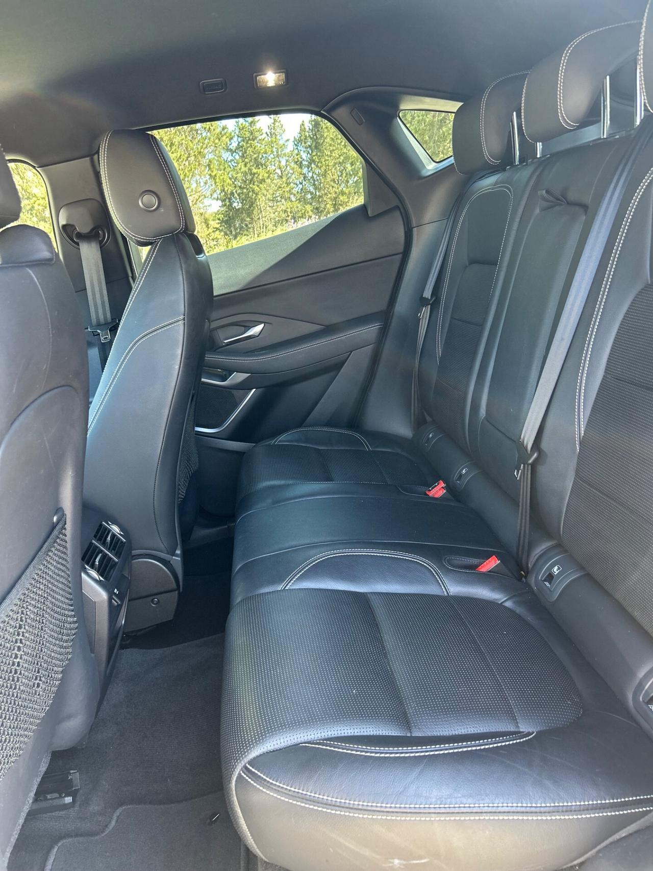 Jaguar E-Pace 2.0D 150 CV AWD R-Dynamic HSE