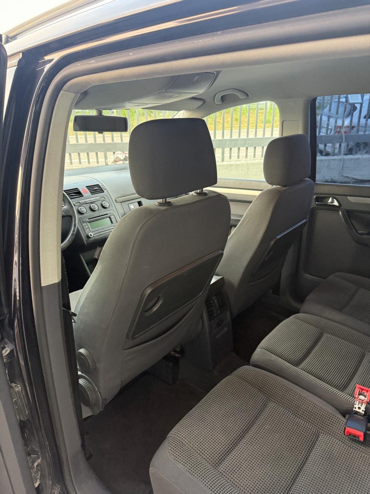 Volkswagen Touran 2.0 16V TDI Highline