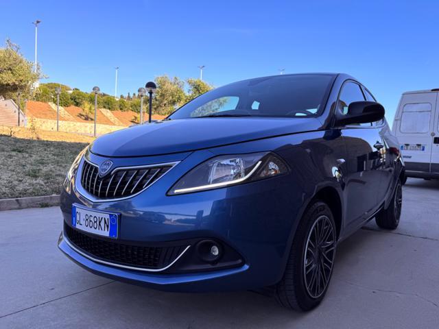 LANCIA Ypsilon 1.0 HYBRID GOLD 5 POSTI+NAVI+SENSORI