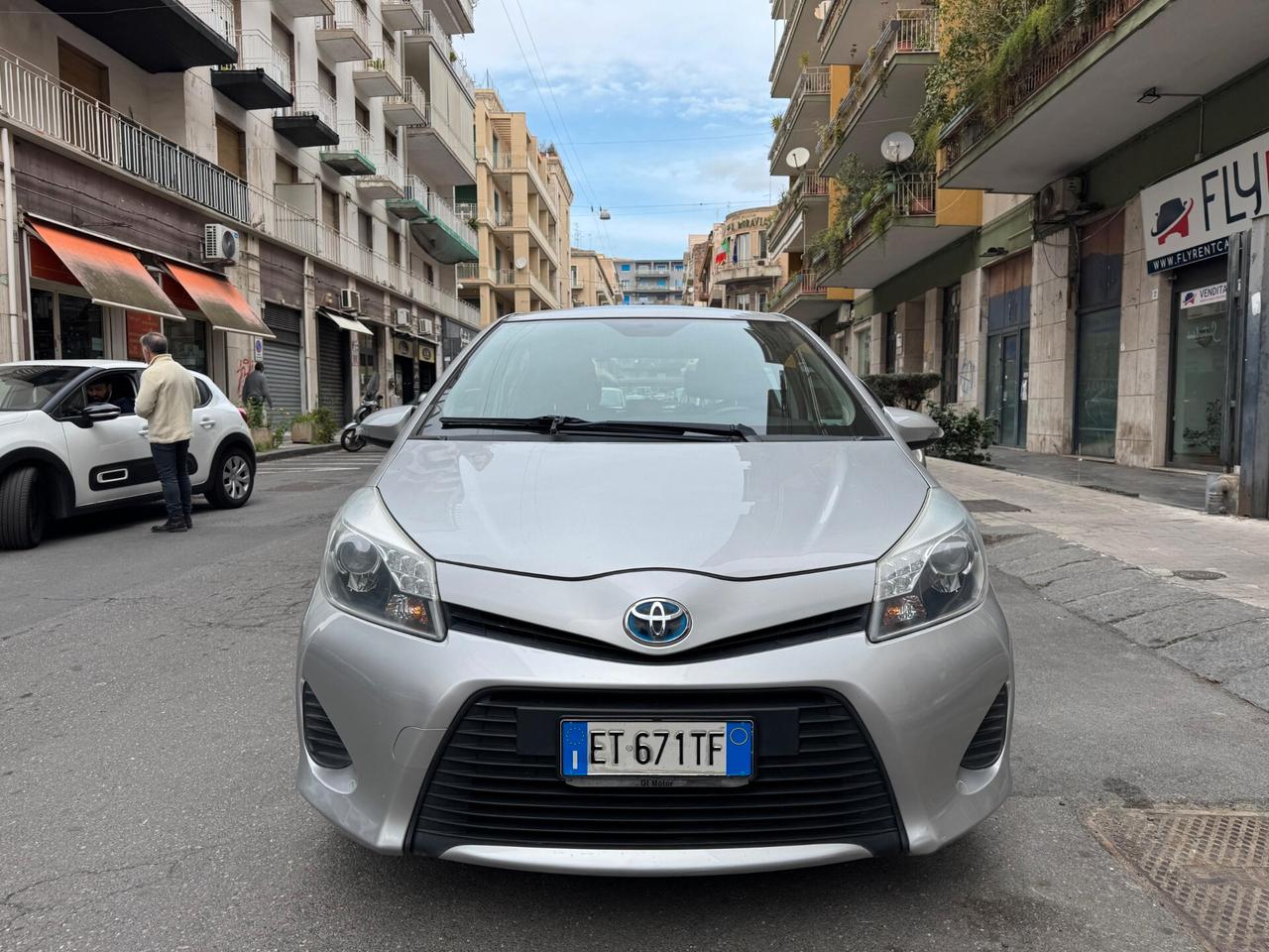 Toyota Yaris 1.5 Hybrid 5 porte Lounge