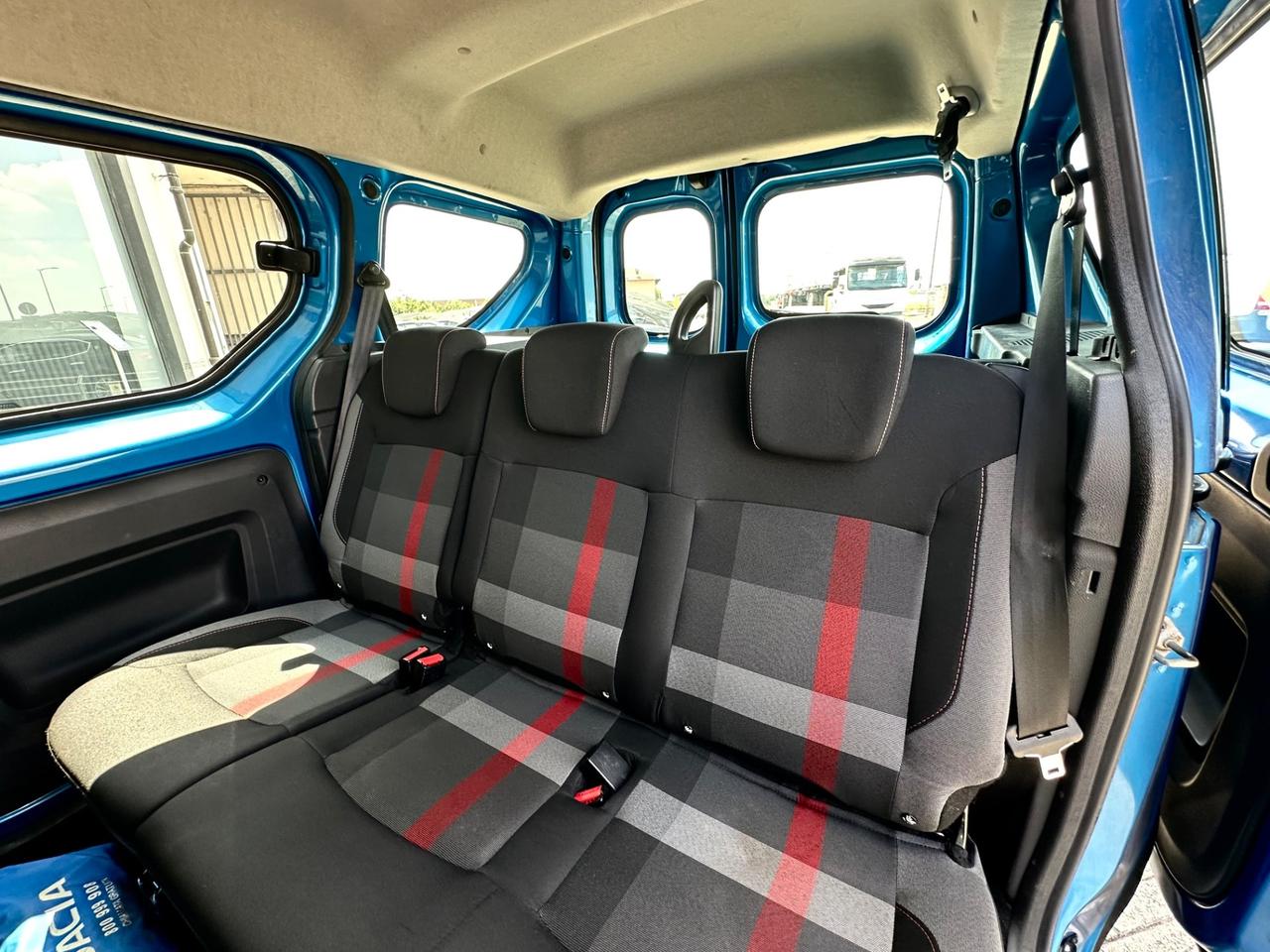 Dacia Dokker Stepway 1.5 Blue dCi 8V 95CV *NO VINCOLI*