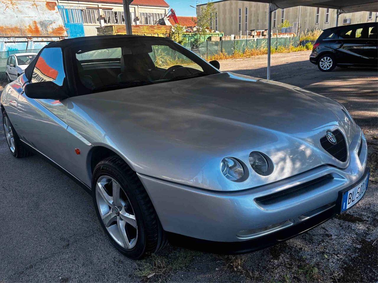 Alfa Romeo GTV Spider 2.0i 16V Twin Spark cat L