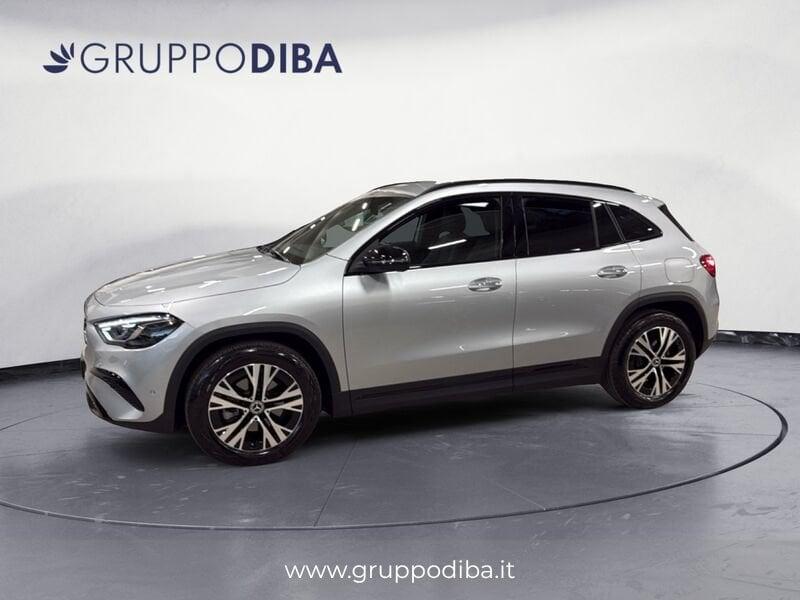 Mercedes-Benz GLA GLA-H247 2023 200 d Progressive Advanced Plus auto