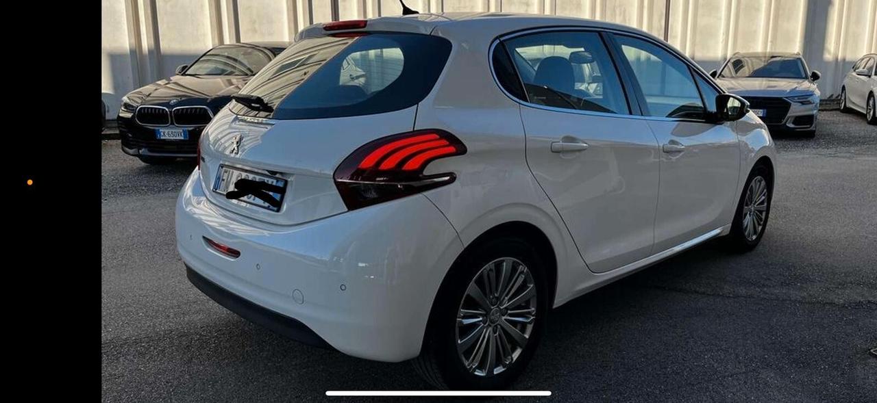 Peugeot 208 PureTech 82 Stop&Start 5 porte Allure