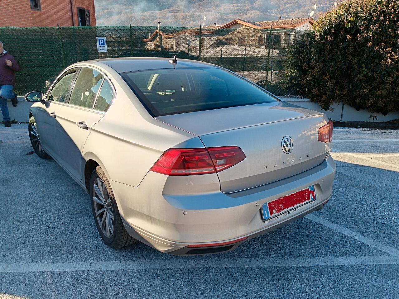 Volkswagen Passat 2.0 TDI SCR EVO DSG Business