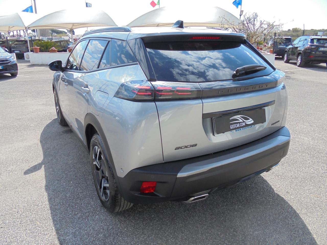 Peugeot 2008 Hybrid 136 e-DCS6 Allure