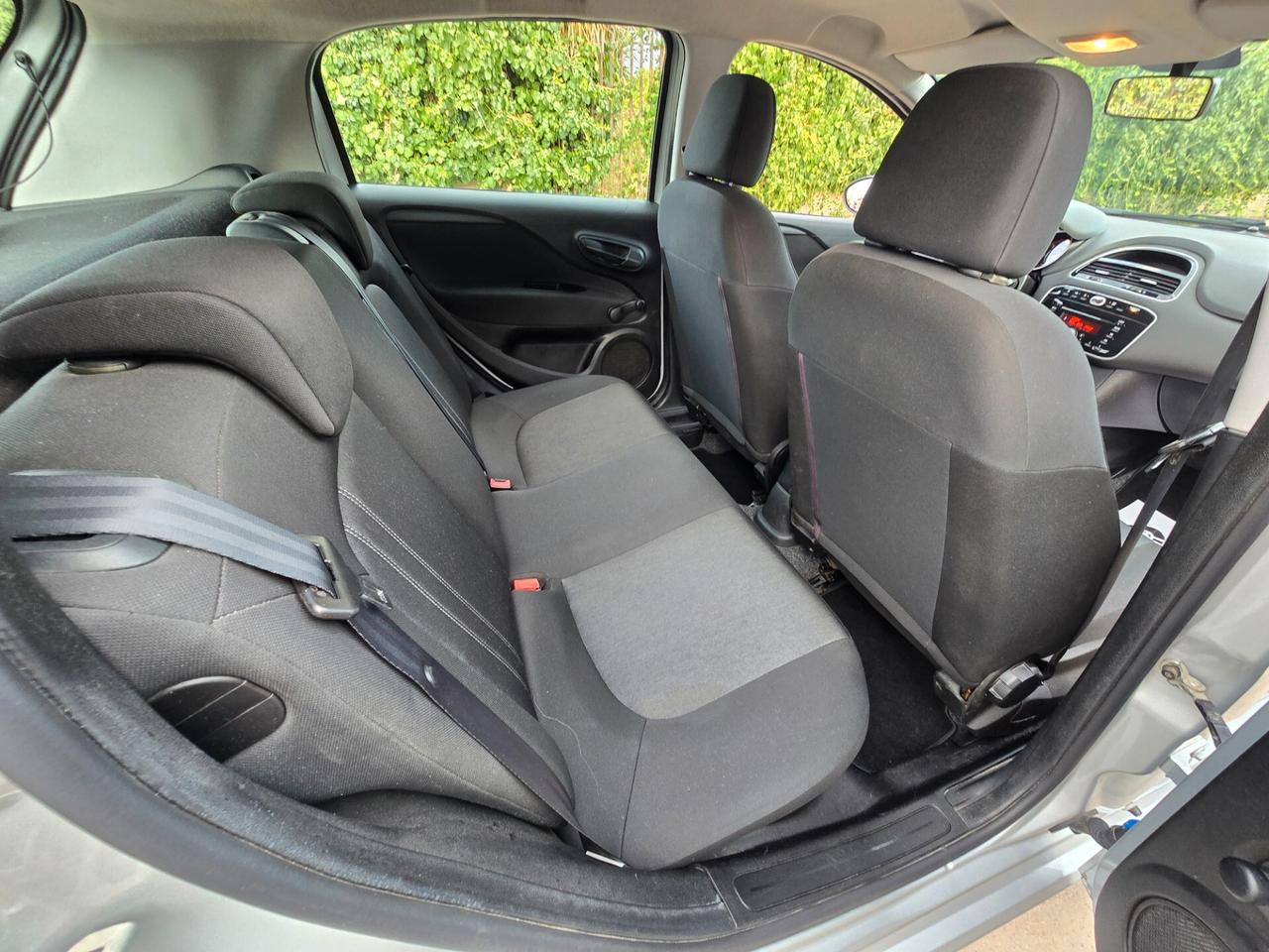FIAT PUNTO STREET 1.3 M-JET 2016 CON 126.000KM
