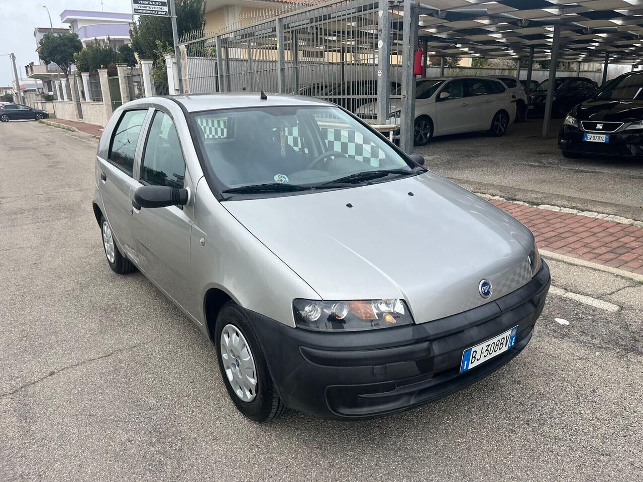 Fiat Punto 1.2i cat 5 porte SX