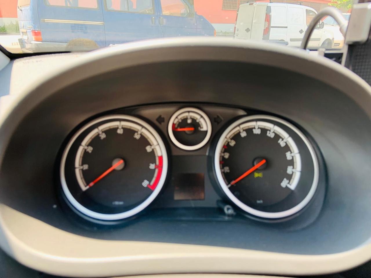 Opel Corsa 1.2 85CV 5 porte GPL-TECH Edition