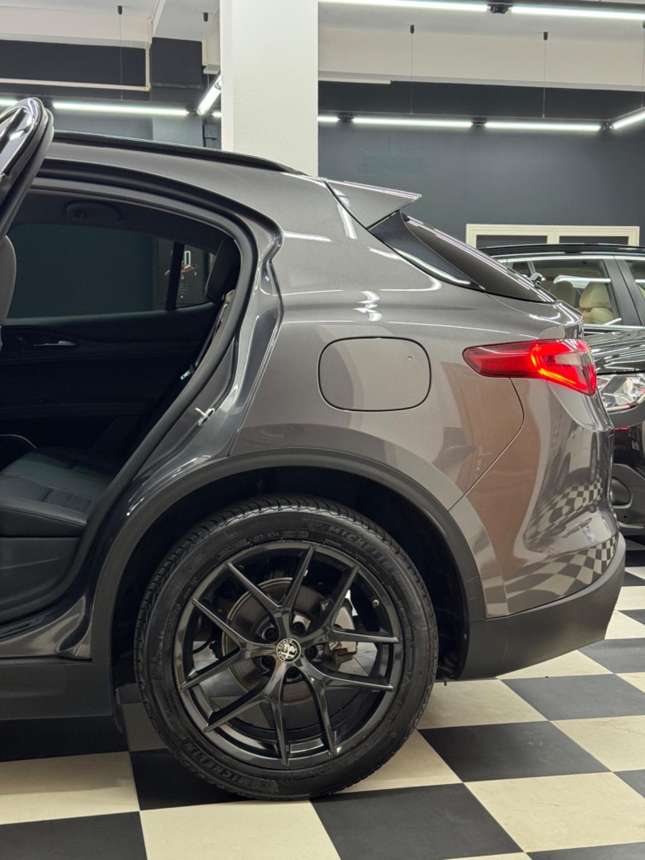 Alfa Romeo Stelvio 2.2 M-JET 190CV RWD EXECUTIVE