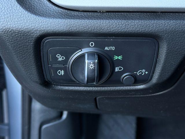 AUDI A3 1.6 TDI 116 CV S tronic Sport OK Neopat.