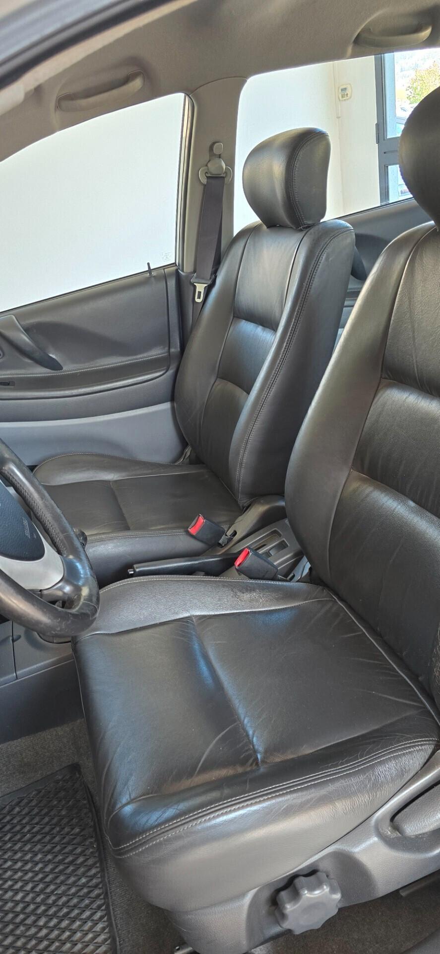 Suzuki Liana Limited 1.6i 16V 4x4 Neopatentati