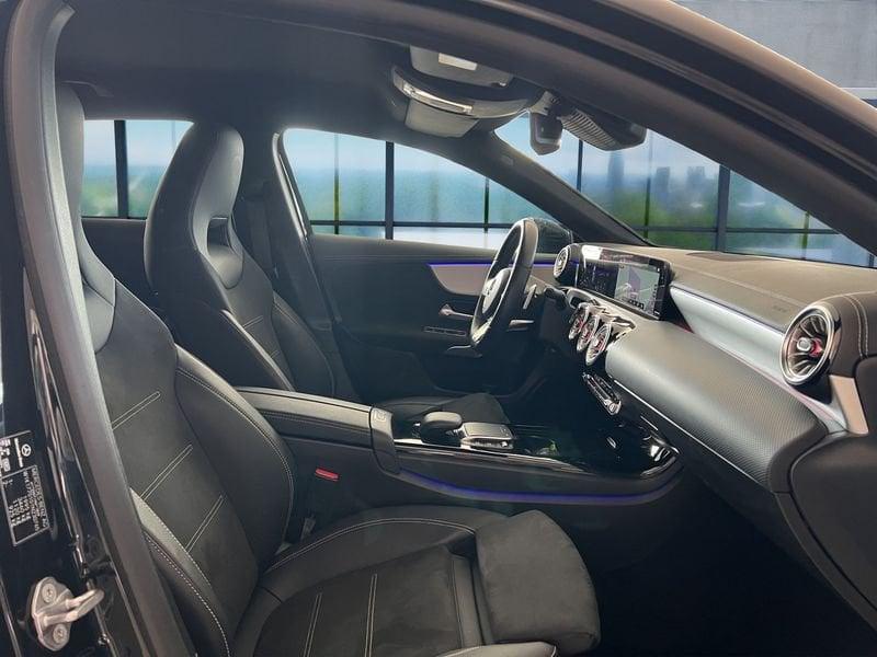 Mercedes-Benz Classe A A 180 d Premium Night edition auto