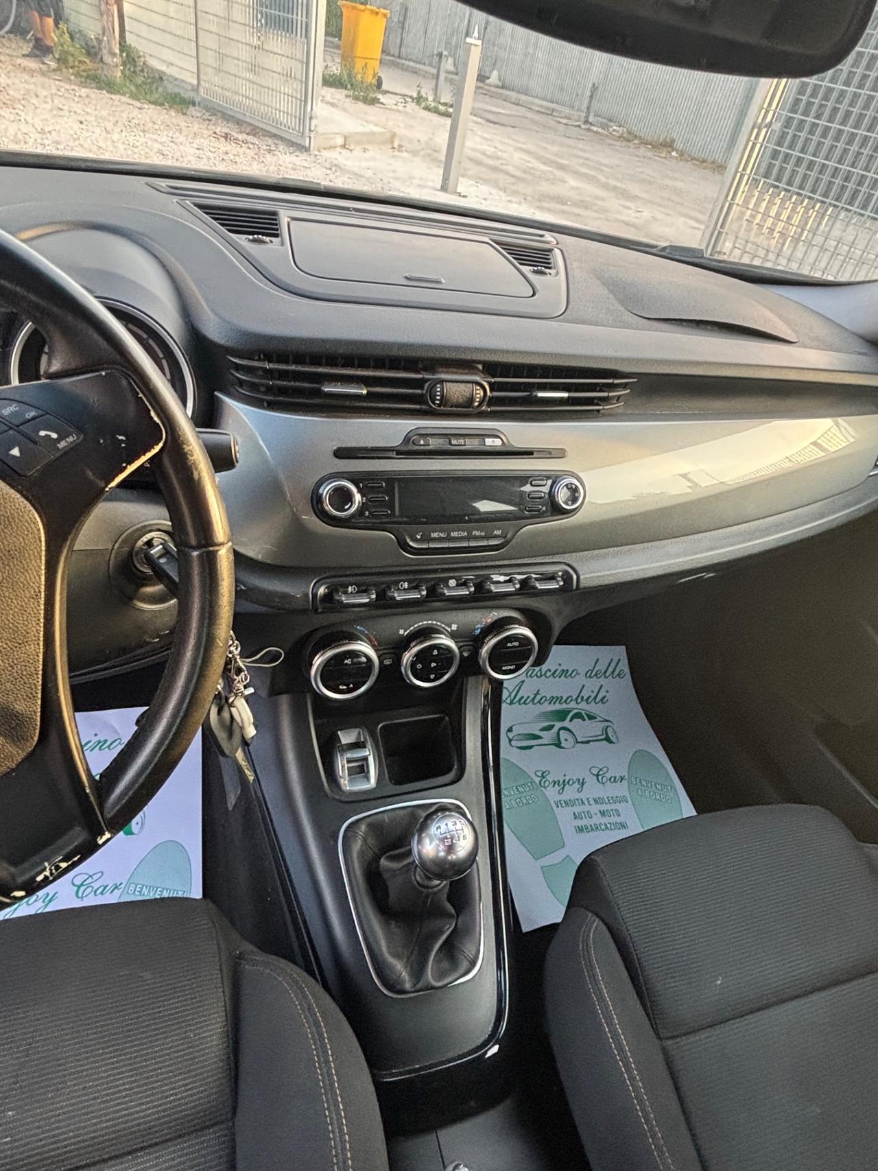 Alfa Romeo Giulietta 1.6 JTDm-2 105 CV Exclusive