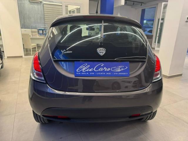 Lancia Ypsilon 1.2 8v Gold s&s 69cv