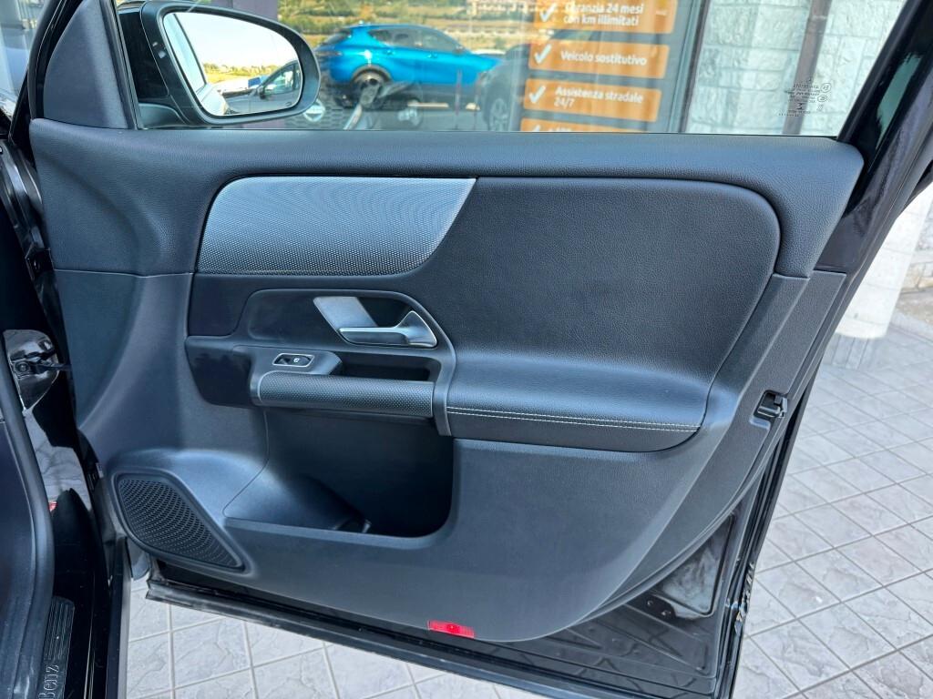 Mercedes Glb 180 d Sport Auto 7posti