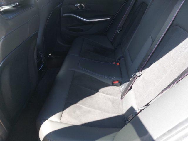 BMW 320 d 48V xDrive Touring