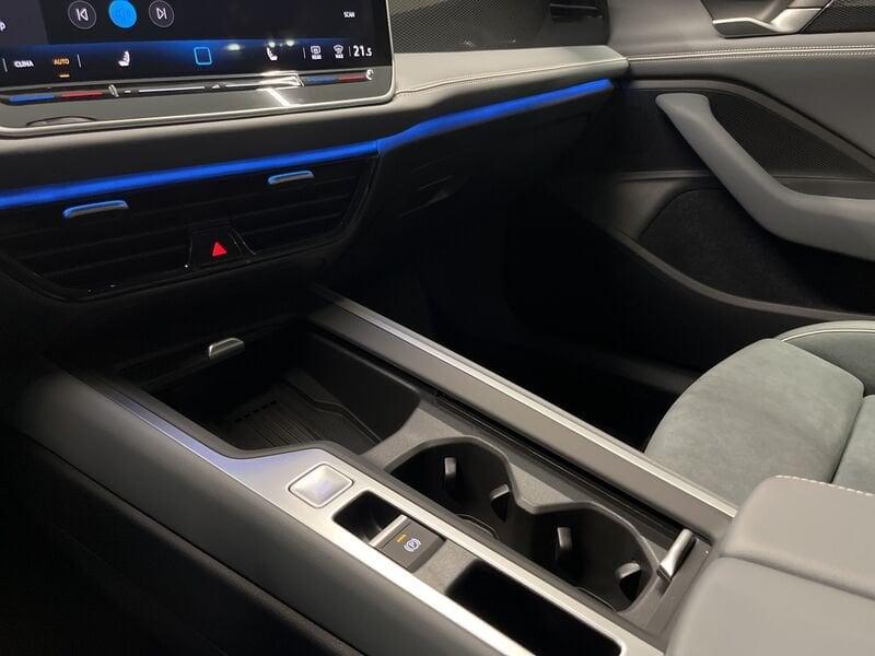 Volkswagen Passat Nuova Business 1.5 eTSI ACT 110 kW (150 CV) DSG