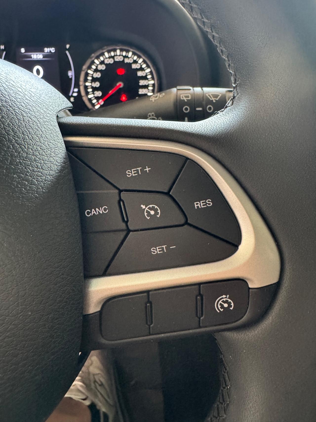 Jeep Renegade 1.6 Mjt 130 CV Longitude