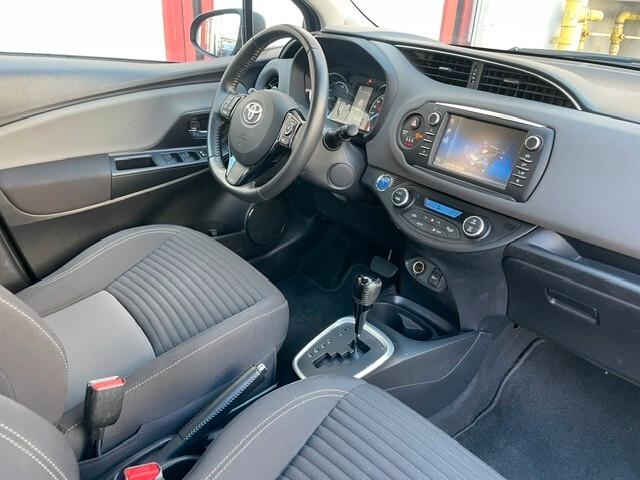 Toyota Yaris 1.5 Hybrid 5 porte Active Navigatore Cerchi Lega Km 64.000!!!!