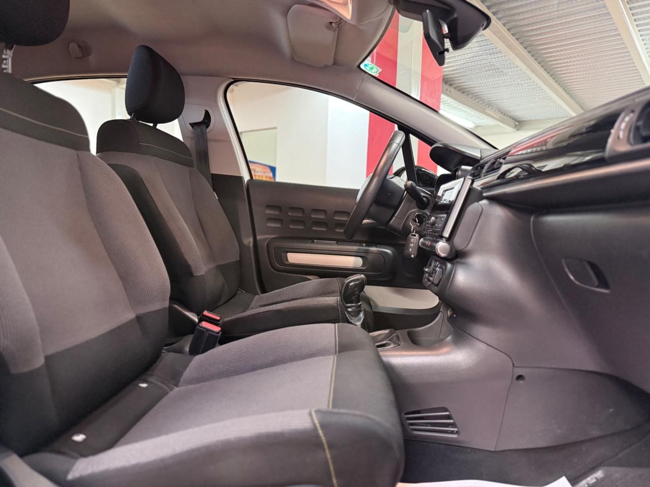 Citroen C3 PureTech 82 Live Edition