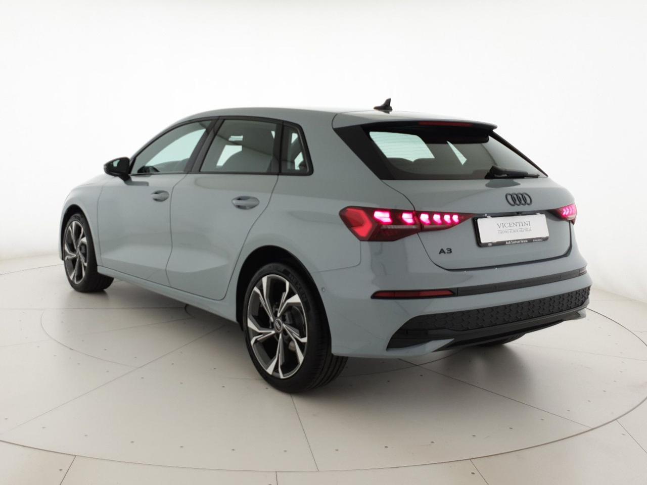 Sportback 2.0TDI 150CV S tronic Business Advanced