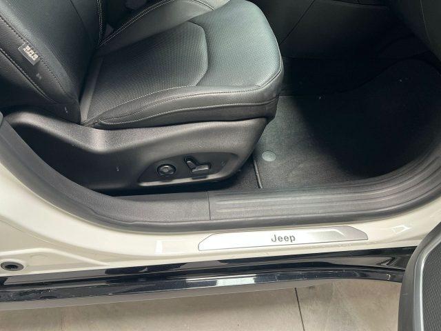 JEEP Compass e-Hybrid 1.5 Turbo MHEV T4 96kW Summit DDCT