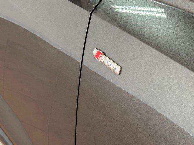 AUDI Q3 35TDI S line interno/esterno Gancio Matrix Unicopr