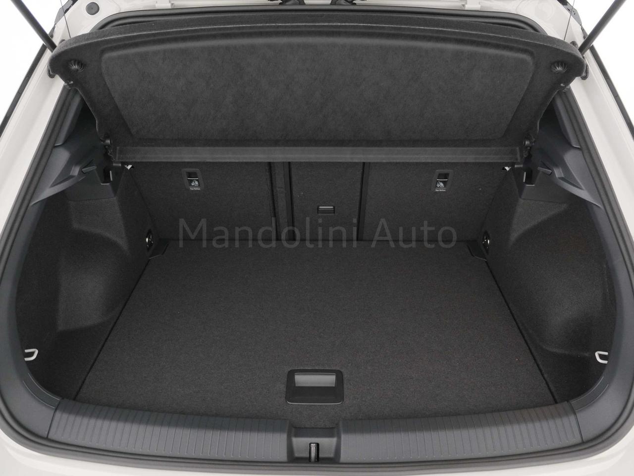 Volkswagen T-Roc 2.0 tdi scr 115cv r-line plus