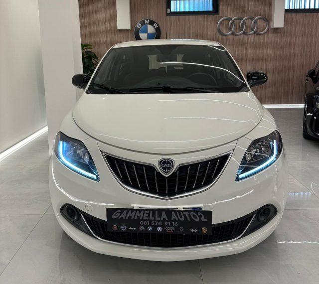 LANCIA Ypsilon 1.0 FireFly 5 porte S&S Hybrid Silver