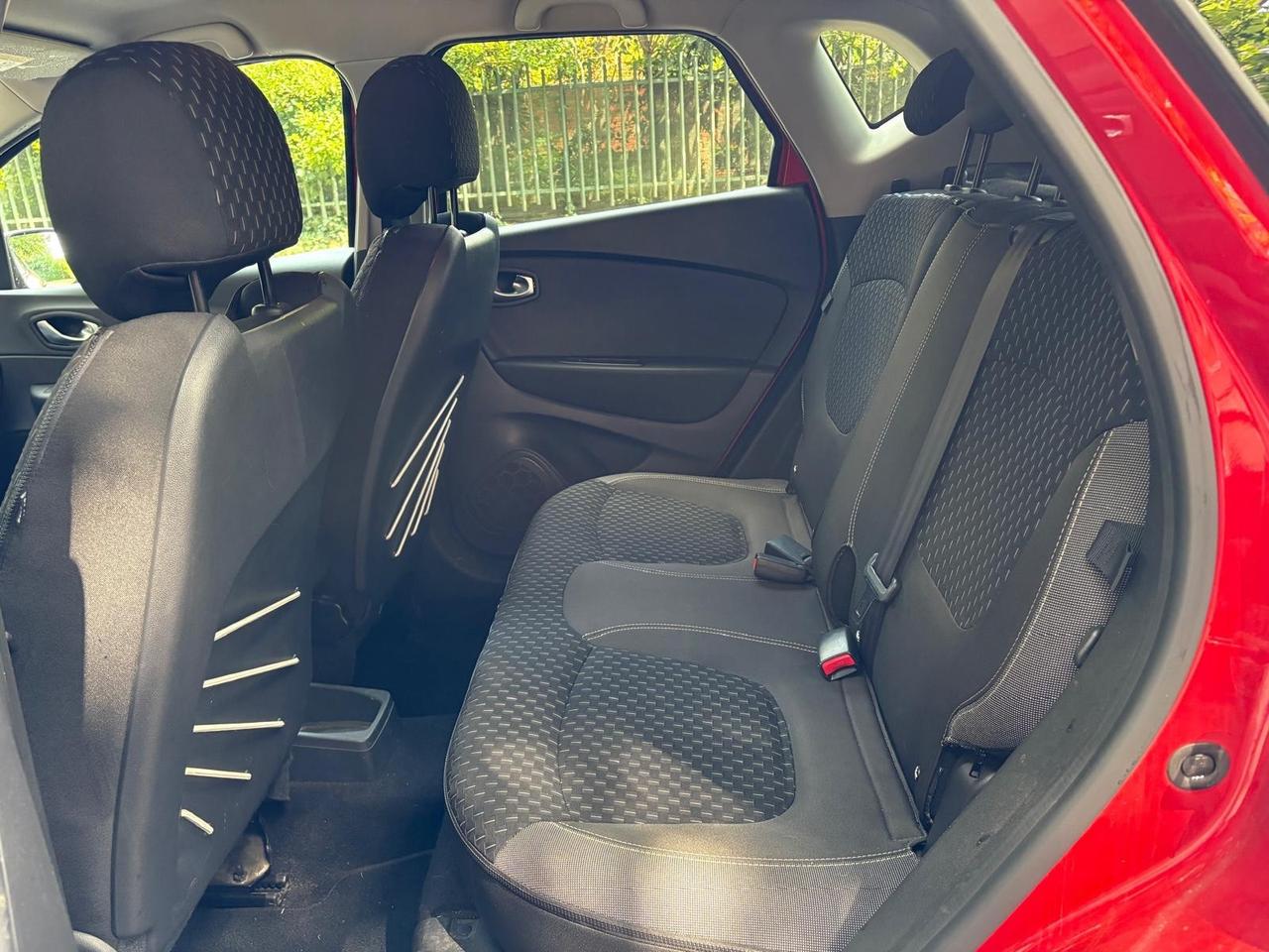 Renault Captur dCi 8V 90 CV EDC Start&Stop Sport Edition2