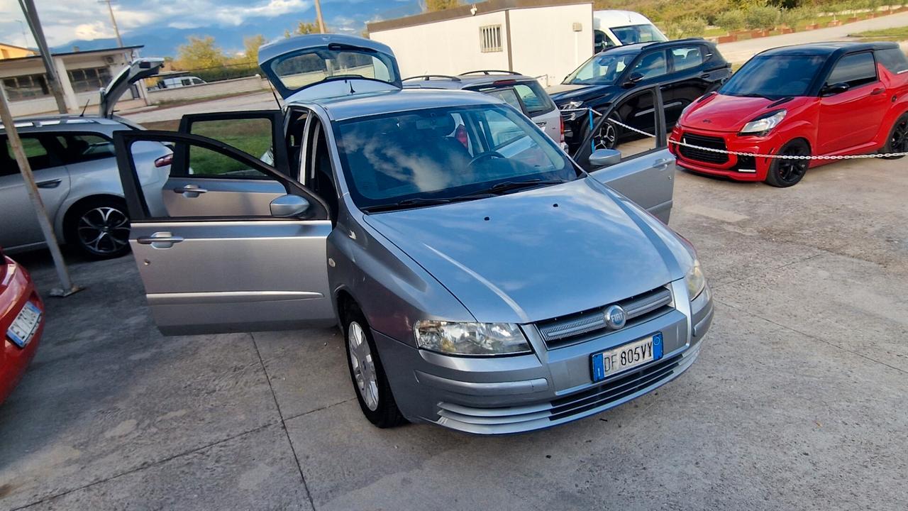 Fiat Stilo 1.9 MJT 120 CV 5 porte Dynamic