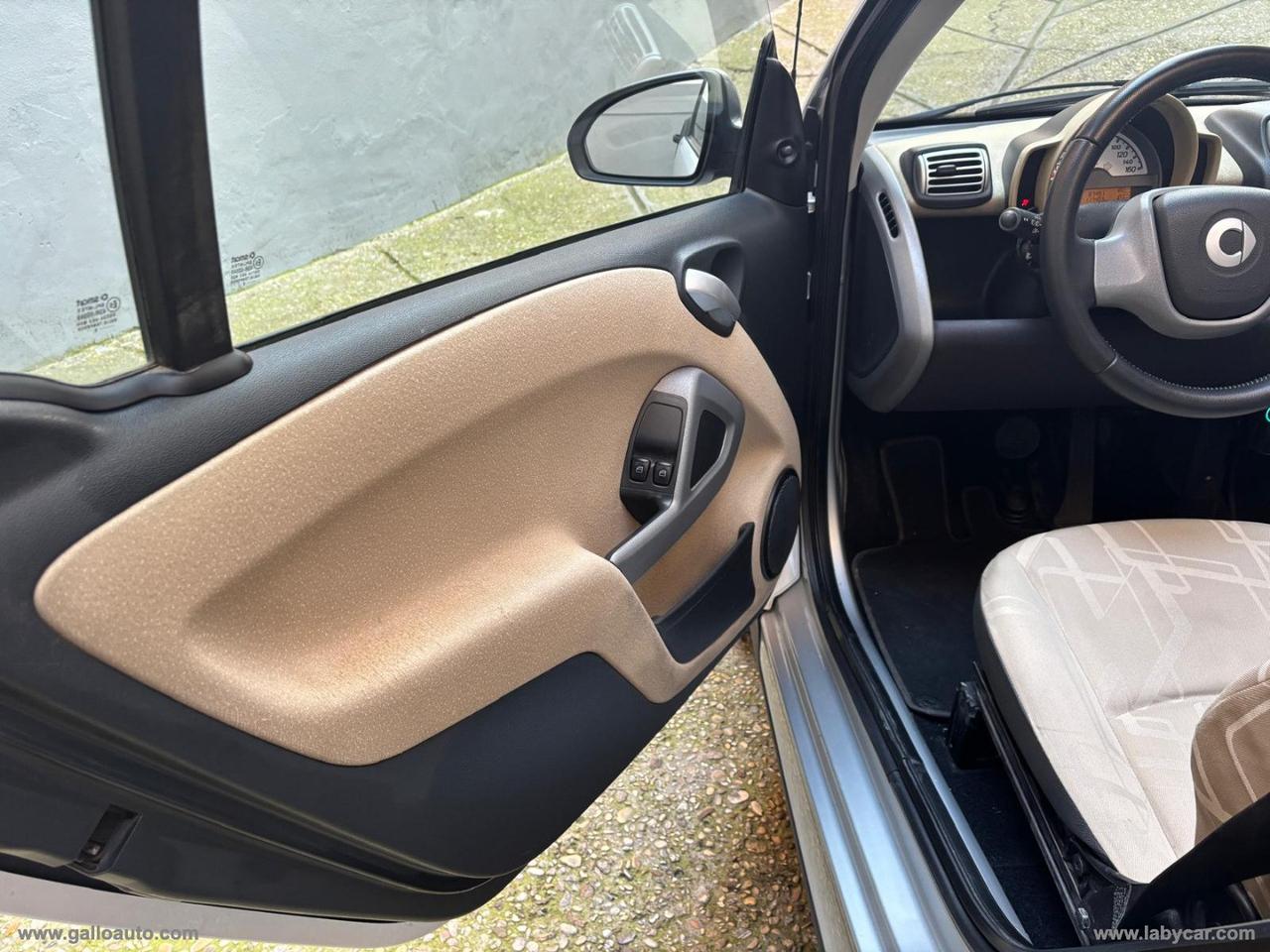 SMART fortwo 1000 52 kW cabrio pure