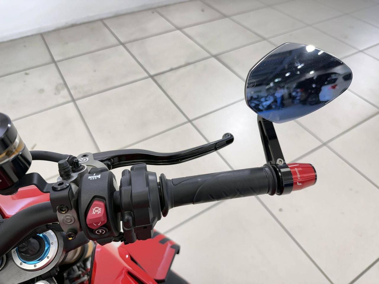 DUCATI Streetfighter V4 1100 Streetfighter V4 S Red