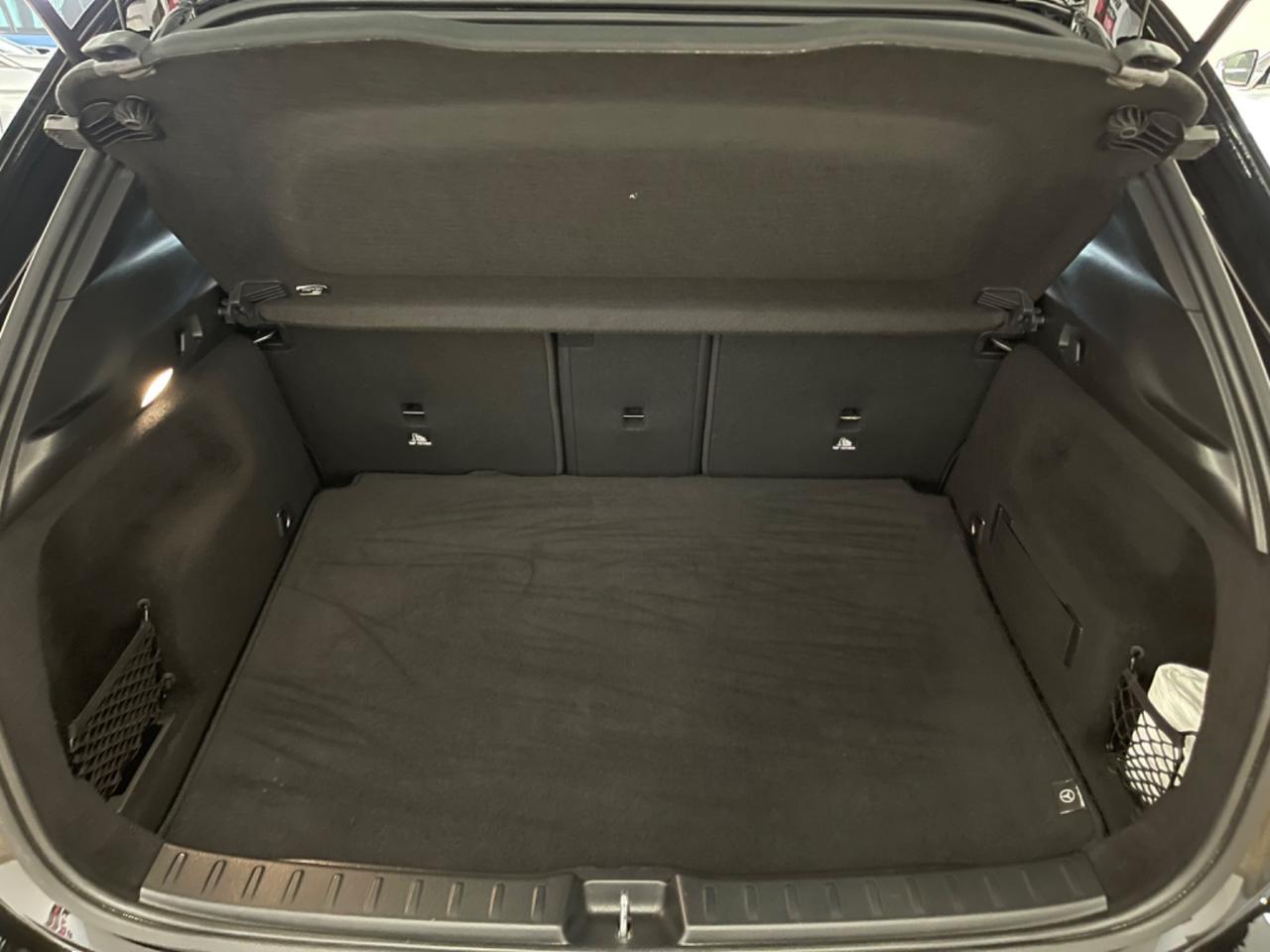 MERCEDES GLA 35 AMG 4MATIC Tetto 2022