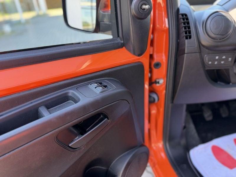 FIAT QUBO Qubo 1.4 8v Lounge 77cv