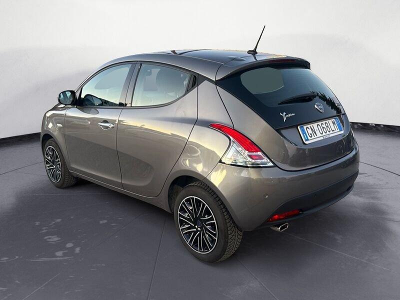 Lancia Ypsilon Ypsilon 1.0 FireFly 5 porte S&S Hybrid Gold